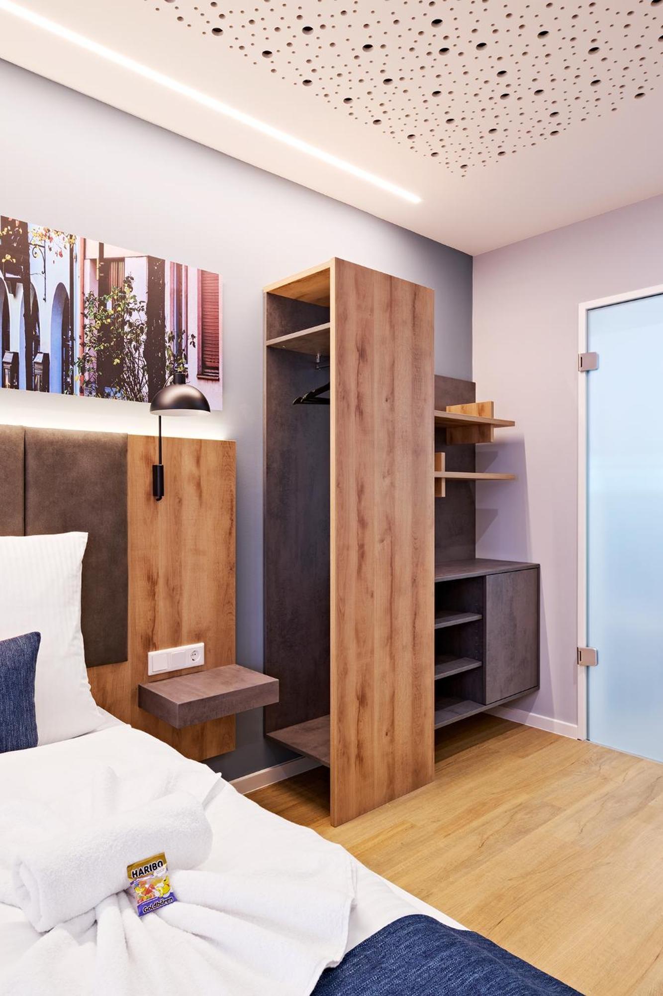 Xzllenz Traum Studio-Apartment, Frei-Parken, U-Bahn, Kueche Neurenberg Buitenkant foto